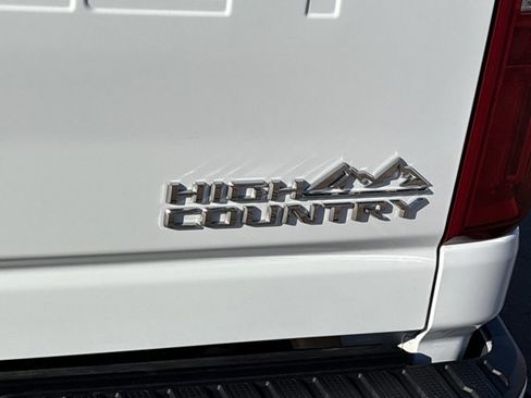 Used 2023 Chevrolet Silverado 3500 High Country w/ Z71 Off-Road Package image 5