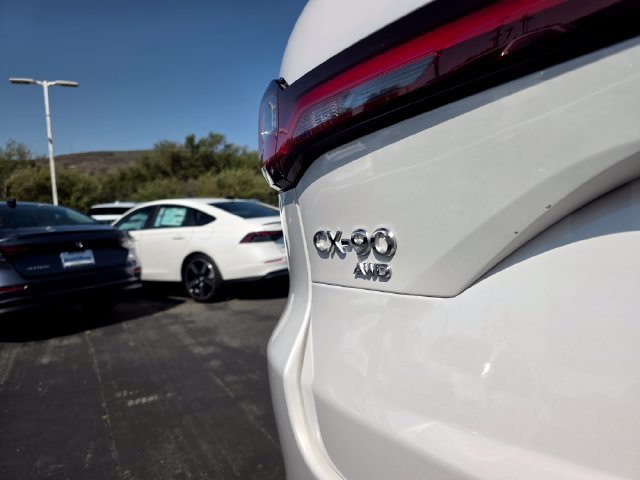 Used 2024 MAZDA CX-90 Plug-In Hybrid w/ Premium Plus AWD/4WD image 15