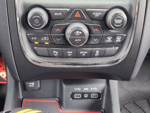Certified 2020 Dodge Durango R/T w/ Blacktop Package RWD image 18