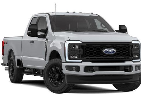 New 2026 Ford F250 XL AWD/4WD image 4