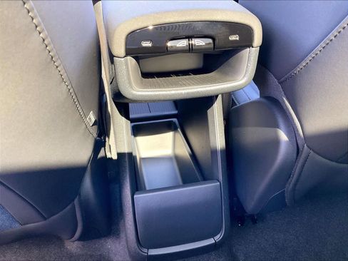 New 2026 Volvo EX30 Ultra w/ Climate Package image 16