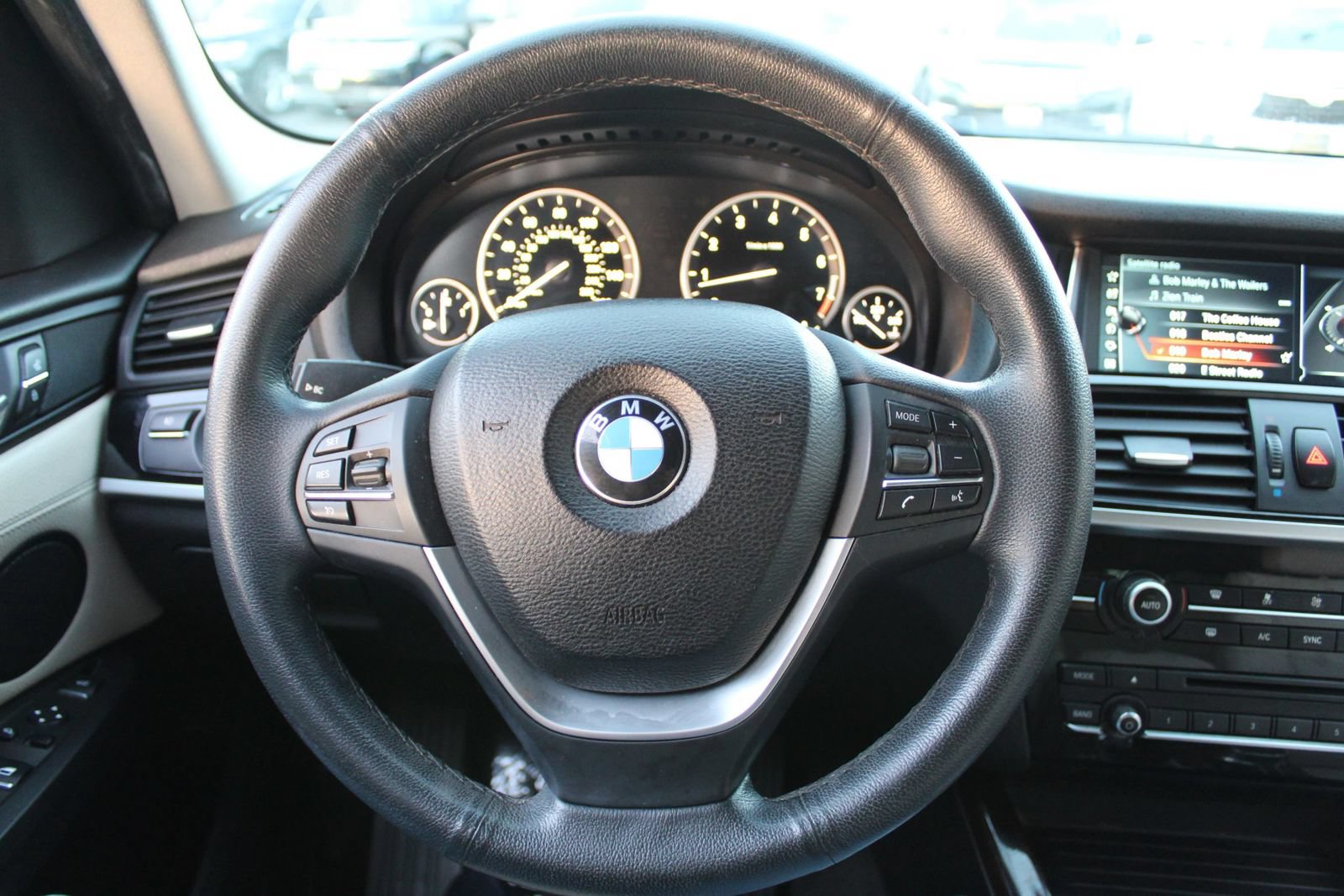 Used 2017 BMW X3 sDrive28i RWD image 15