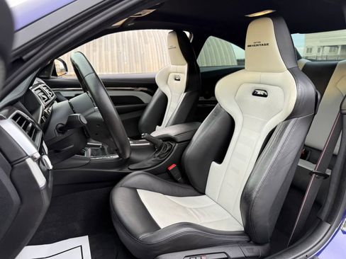 Used 2020 BMW M4 Coupe w/ Competition Package image 32