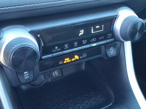 Certified 2023 Toyota RAV4 LE image 22