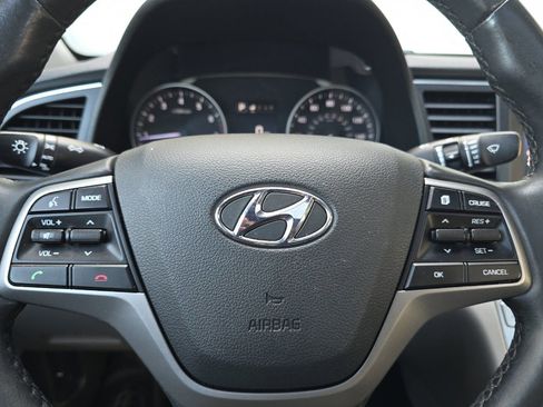 Used 2018 Hyundai Elantra Value Edition FWD image 24