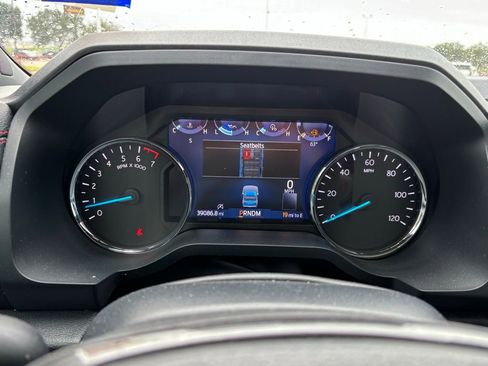 Used 2023 Ford Expedition Limited image 16