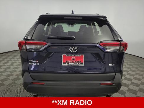 Used 2025 Toyota RAV4 XLE w/ Convenience Package FWD image 7