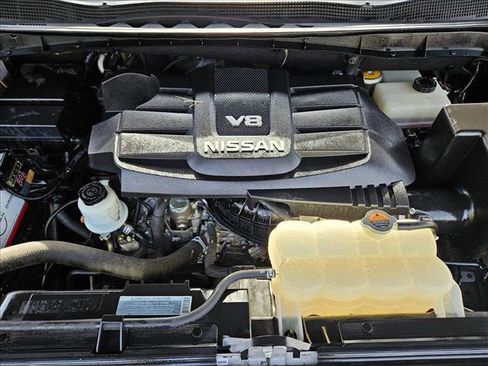 Used 2019 Nissan Titan Platinum Reserve w/ Platinum Utility Package image 23