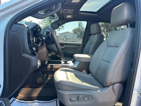 Used 2024 GMC Sierra 2500 SLT image 23