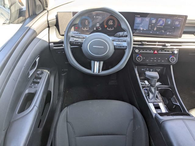 Used 2025 Hyundai Tucson SEL AWD/4WD image 17