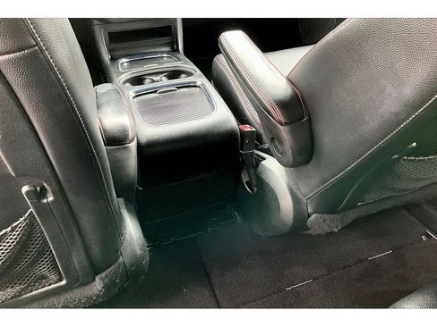 Used 2018 Dodge Grand Caravan GT FWD image 34