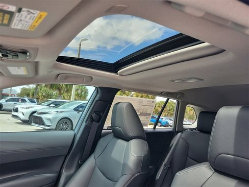 New 2026 Toyota Corolla Cross XLE image 19