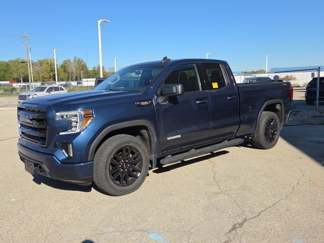 Used 2021 GMC Sierra 1500 Elevation w/ LPO, Elevation Black Package AWD/4WD image 3