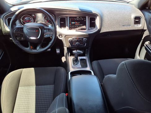 Used 2022 Dodge Charger R/T RWD image 5
