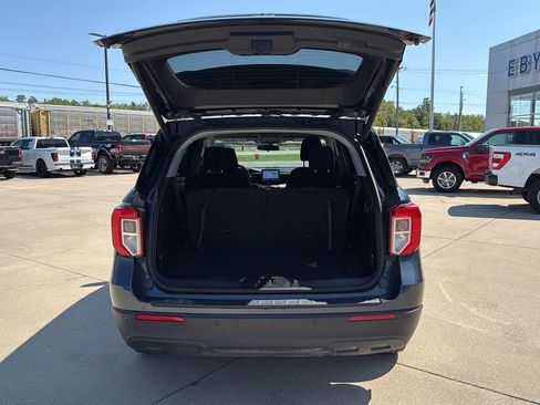Used 2023 Ford Explorer XLT image 13