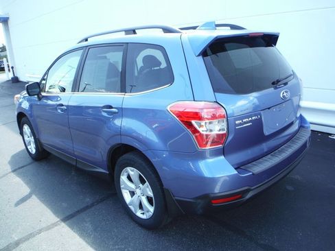 Used 2016 Subaru Forester 2.5i Limited AWD/4WD image 11