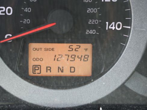 Used 2008 Toyota RAV4 Limited image 32