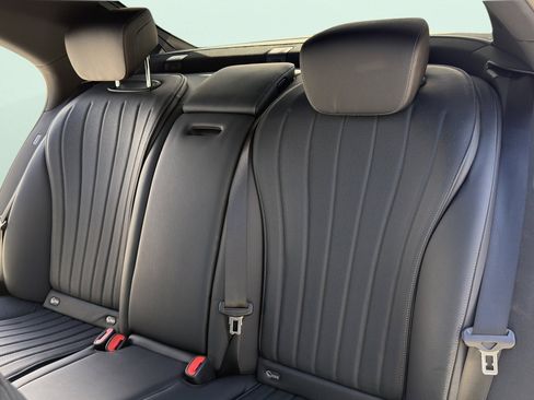 Used 2022 Mercedes-Benz S 500 4MATIC w/ AMG Line Package image 20