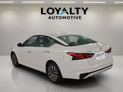 Used 2025 Nissan Altima 2.5 SV
