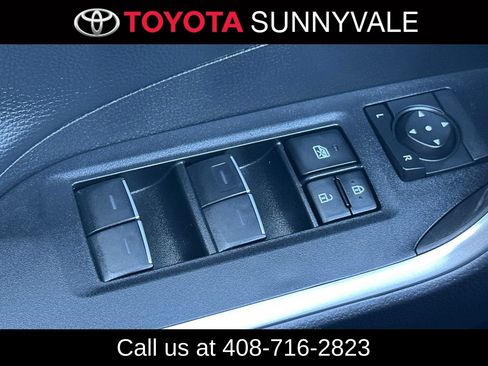 Used 2024 Toyota RAV4 XSE w/ Advanced Technology Package AWD/4WD image 17