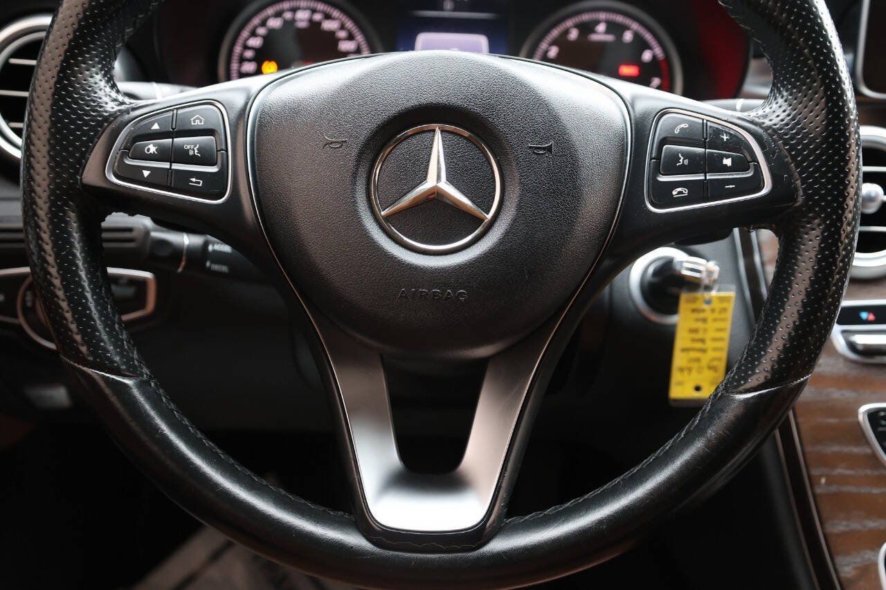 Used 2017 Mercedes-Benz C 300 4MATIC Coupe image 16