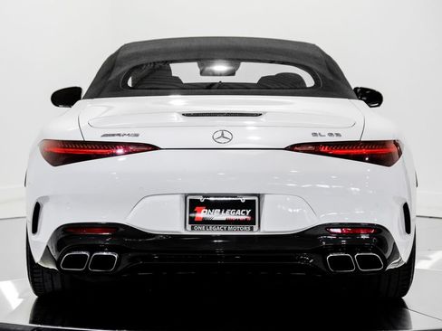 Used 2022 Mercedes-Benz SL 63 AMG 4MATIC image 9