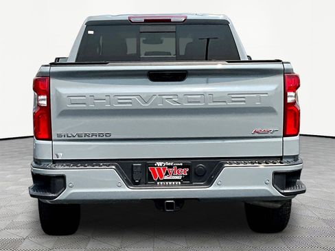 Used 2025 Chevrolet Silverado 1500 RST w/ Convenience Package II AWD/4WD image 5