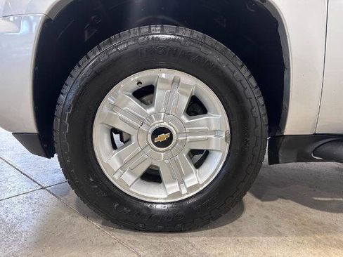 Used 2012 Chevrolet Avalanche LT image 12