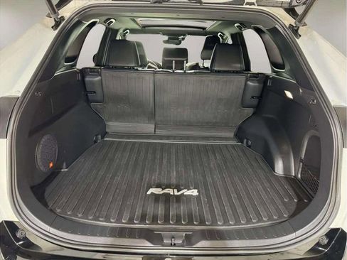 Used 2023 Toyota RAV4 XSE AWD/4WD image 29