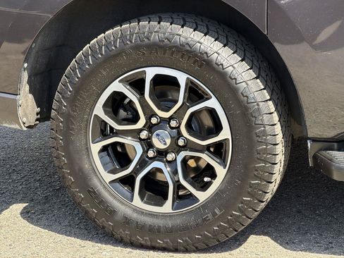 Used 2024 Ford Expedition Max XLT RWD image 32