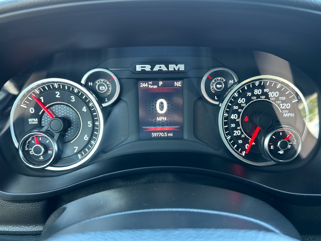 Used 2024 RAM 2500 Big Horn w/ Night Edition AWD/4WD image 7