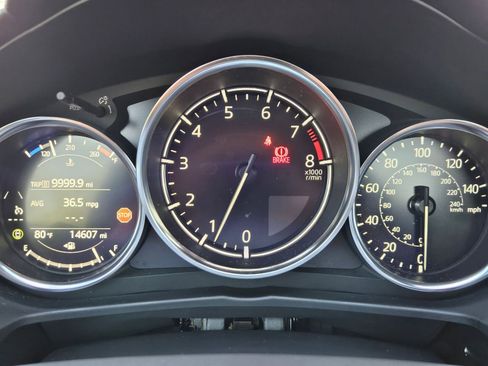 Used 2024 MAZDA MX-5 Miata RF Grand Touring RWD image 8
