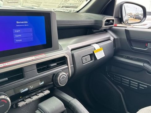 New 2026 Toyota 4Runner SR5 image 18