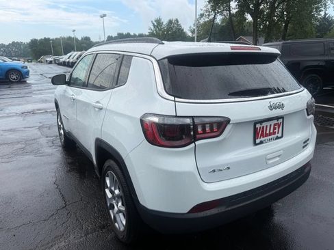 Certified 2022 Jeep Compass Latitude AWD/4WD image 7