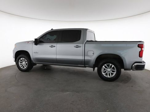 Used 2023 Chevrolet Silverado 1500 LT w/ Z71 Off-Road Package AWD/4WD image 8