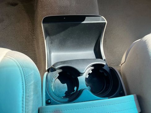 Used 2009 Cadillac DTS w/ Trunk Convenience Package image 55