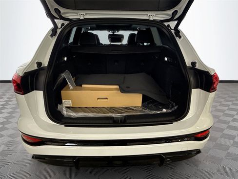 New 2027 Audi Q6 e-tron Premium Plus AWD/4WD image 27