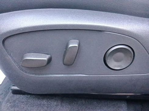 Used 2025 Buick Enclave Sport Touring FWD image 18