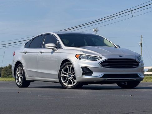 Used 2019 Ford Fusion SEL FWD image 1