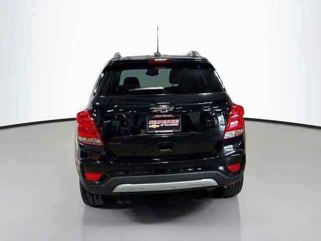 Used 2021 Chevrolet Trax LT w/ Redline Edition AWD/4WD image 7