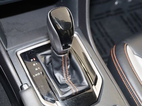 Used 2022 Subaru Crosstrek 2.5i Limited image 7