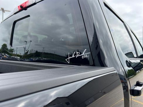 New 2025 Ford F250 Lariat w/ Lariat Ultimate Package image 22