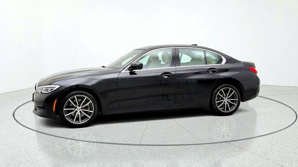 Used 2020 BMW 330i xDrive Sedan w/ Convenience Package AWD/4WD image 8