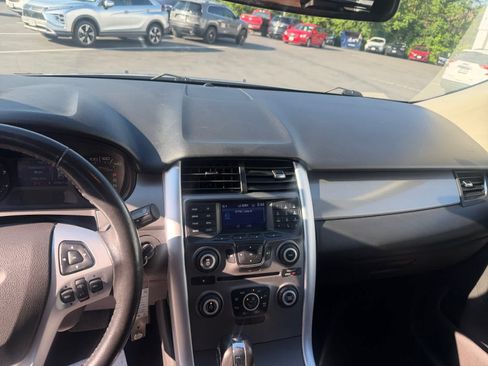 Used 2014 Ford Edge SEL AWD/4WD image 17
