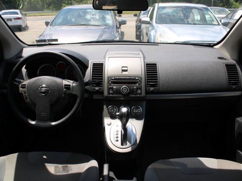 Used 2012 Nissan Sentra 2.0 SR FWD image 31