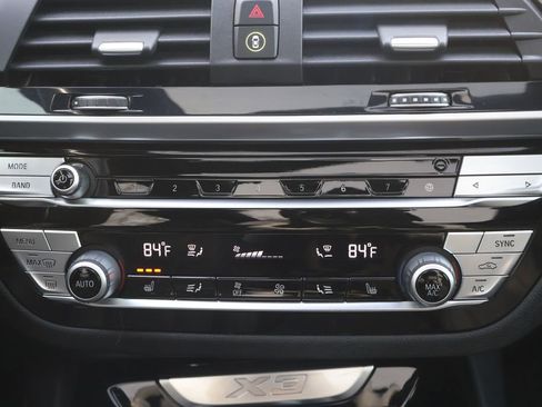 Used 2021 BMW X3 xDrive30i w/ Convenience Package image 17