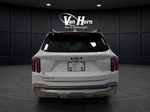 Used 2025 Kia Sorento X-Line EX image 14