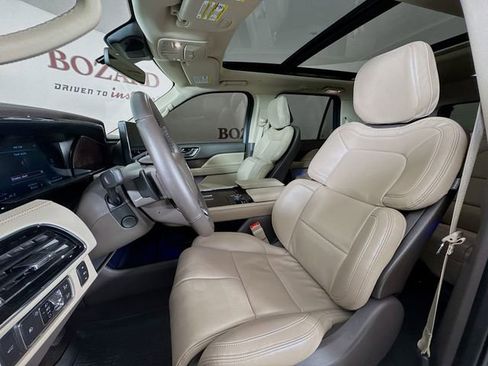 Certified 2022 Lincoln Navigator 4WD image 26