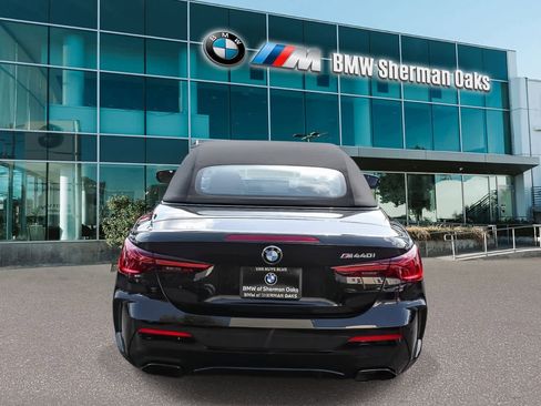 New 2026 BMW M440i Convertible w/ Premium Package RWD image 5