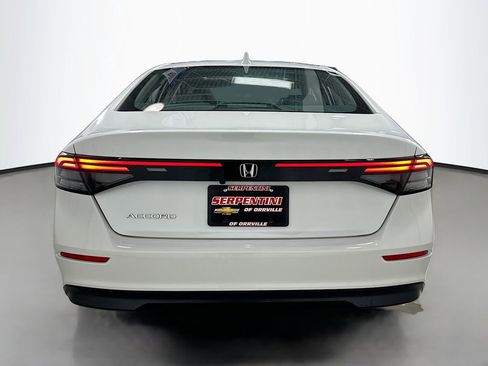 Used 2024 Honda Accord EX image 7